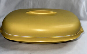 Vintage Tupperware 1274-4 Harvest Gold Microwave Steamer Strainer 4 Piece Set